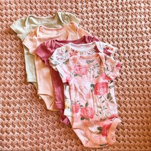 5 Onesie a Bundle